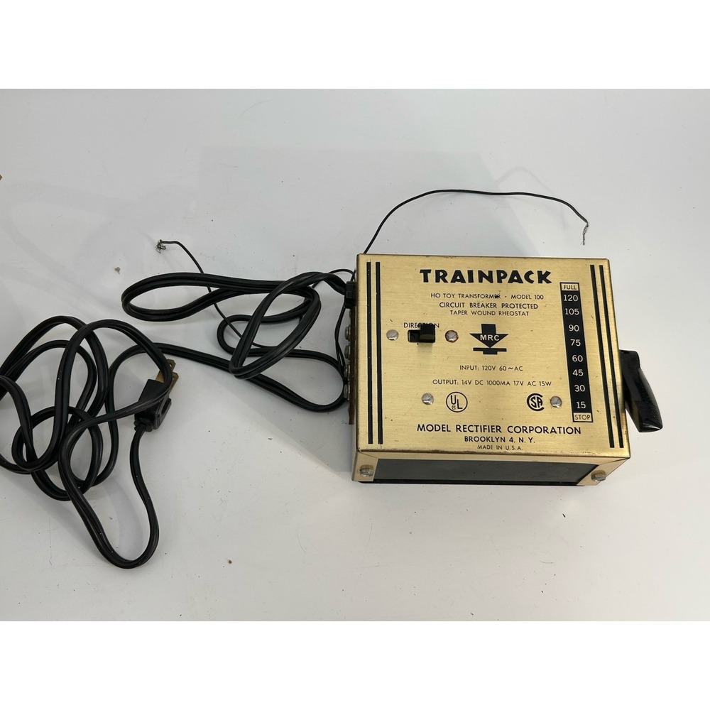 MRC HO Gauge Model 100 Transformer Trainpack Model Railroad Train CTC Lockon